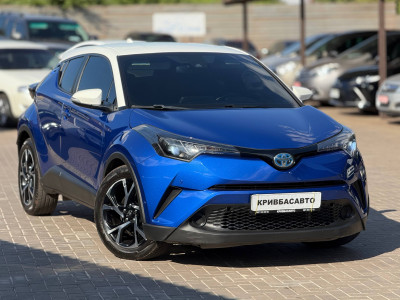 Toyota C-HR XLE